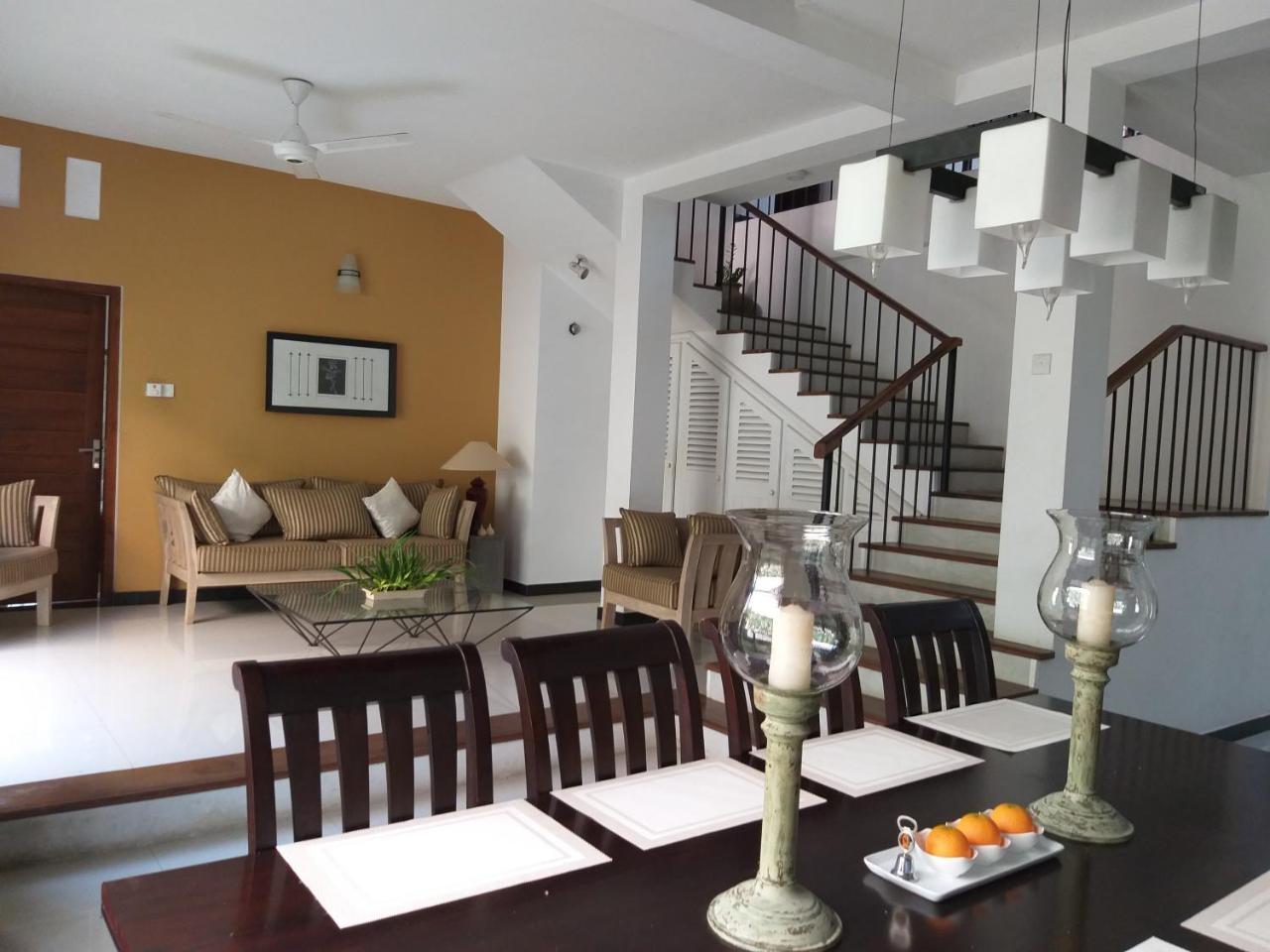 Cosy Nest Home Stay Negombo Ruang foto