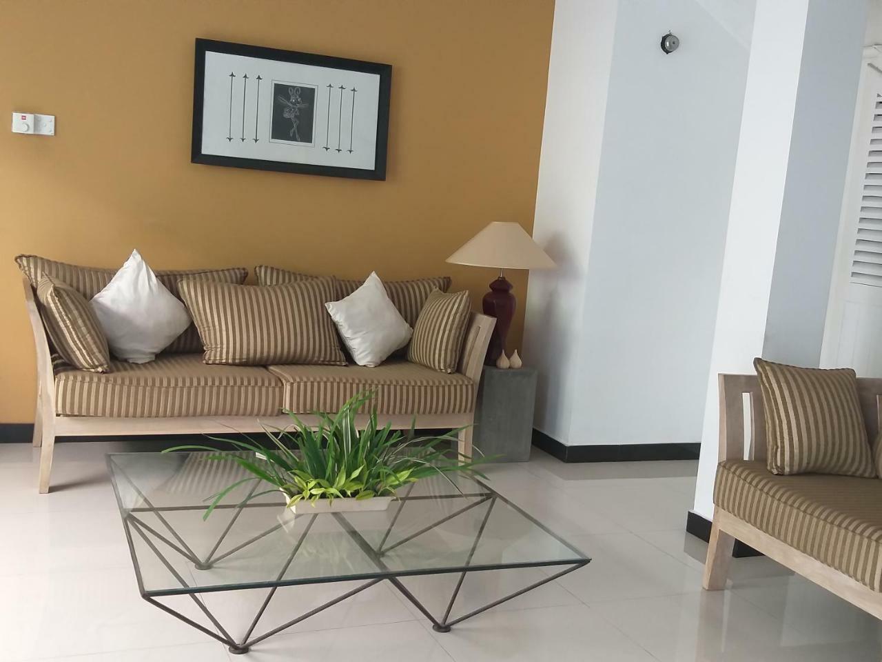 Cosy Nest Home Stay Negombo Bagian luar foto